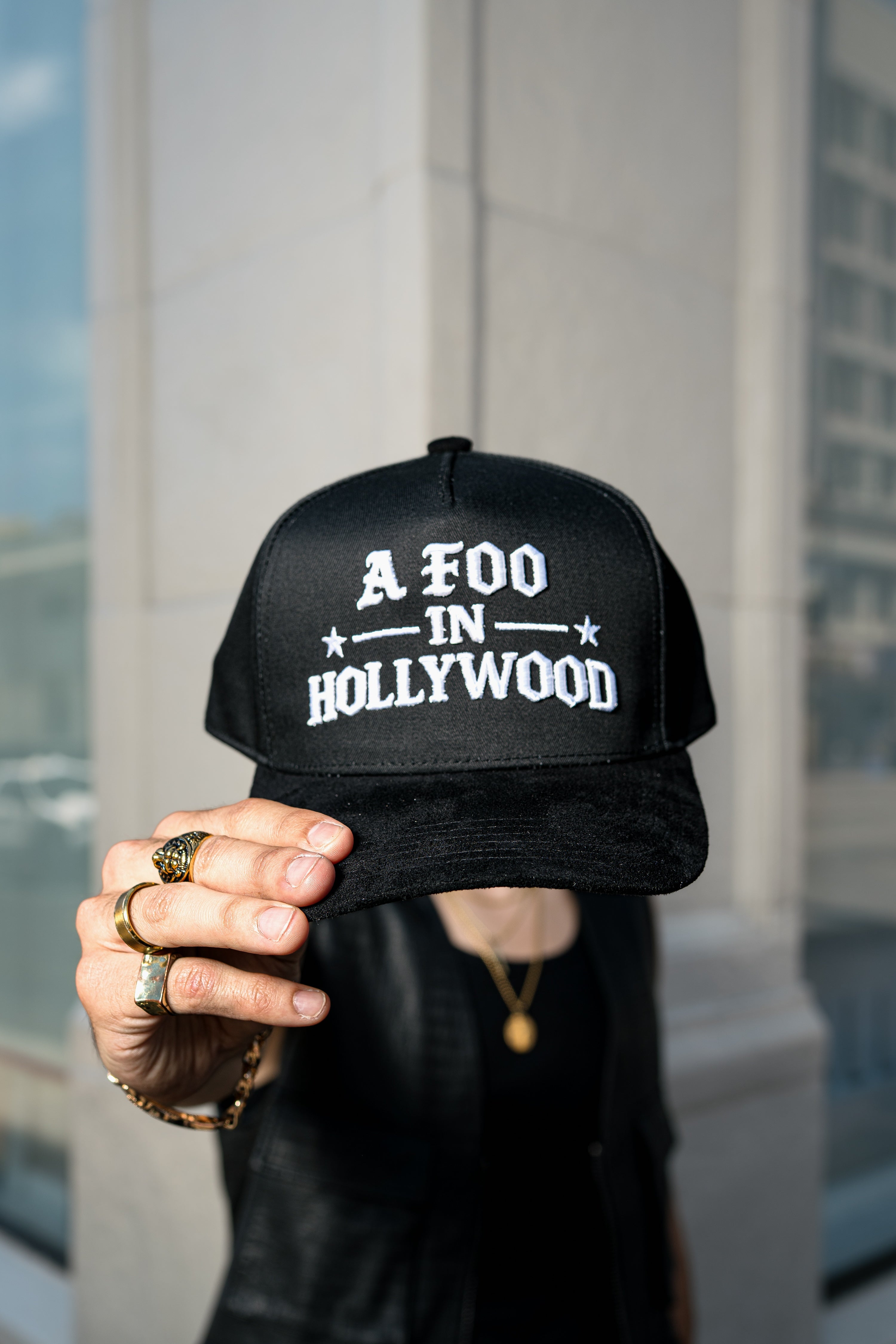 A FOO IN HOLLYWOOD - OG